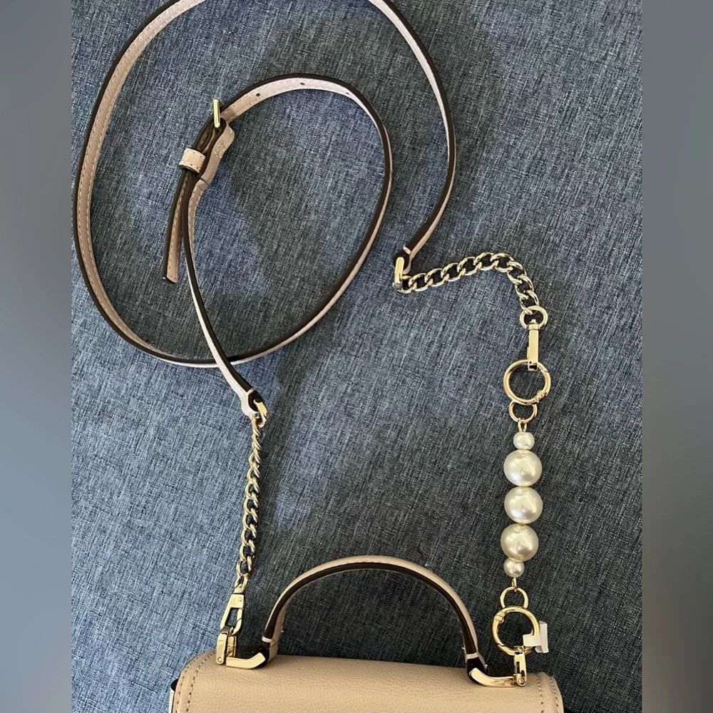 CHAIN EXTENDER Pearls & Gold  Adds 5.5” to Your Bag Strap or Bag Charm Clip - Picture 7 of 7